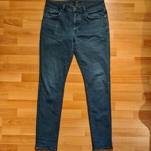 Neuw Blue Slim Jeans Classic Denim Style